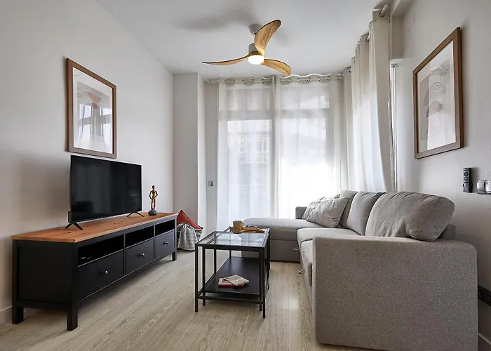 Bbarcelona Modern Eixample Flat